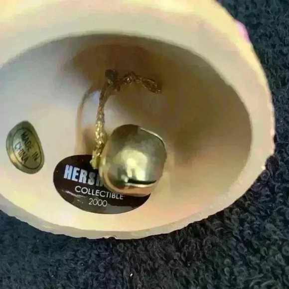 Vintage Set of 2, 2000 Hershey Chocolate World Elf, Summer and Spring Bells - Picture 8 of 9